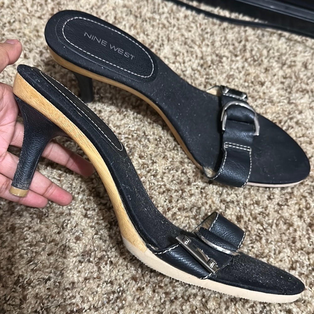Size 10 Nine West black mule heels